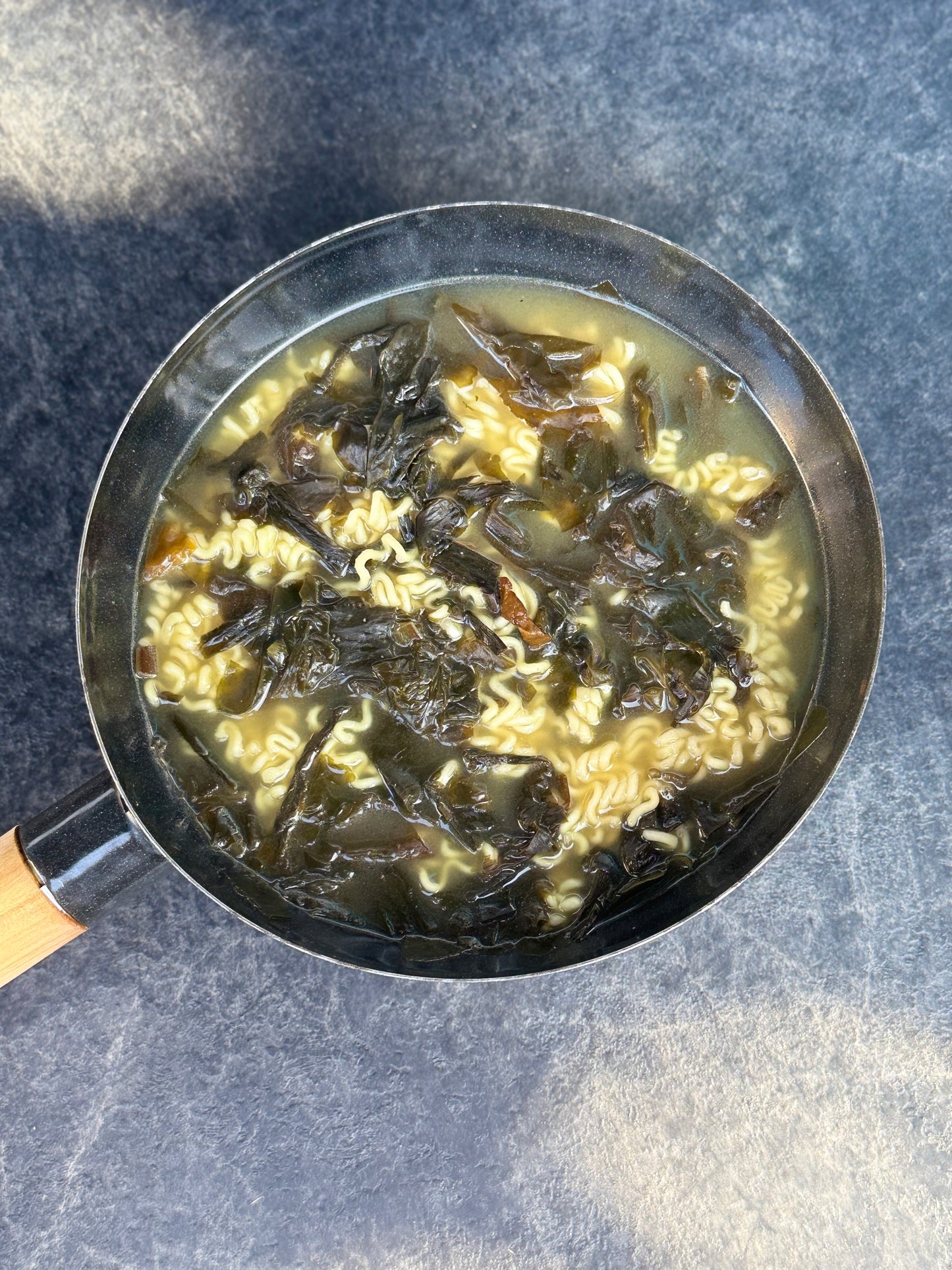 Three Star Seaweed Ramyun (Vegetarian)